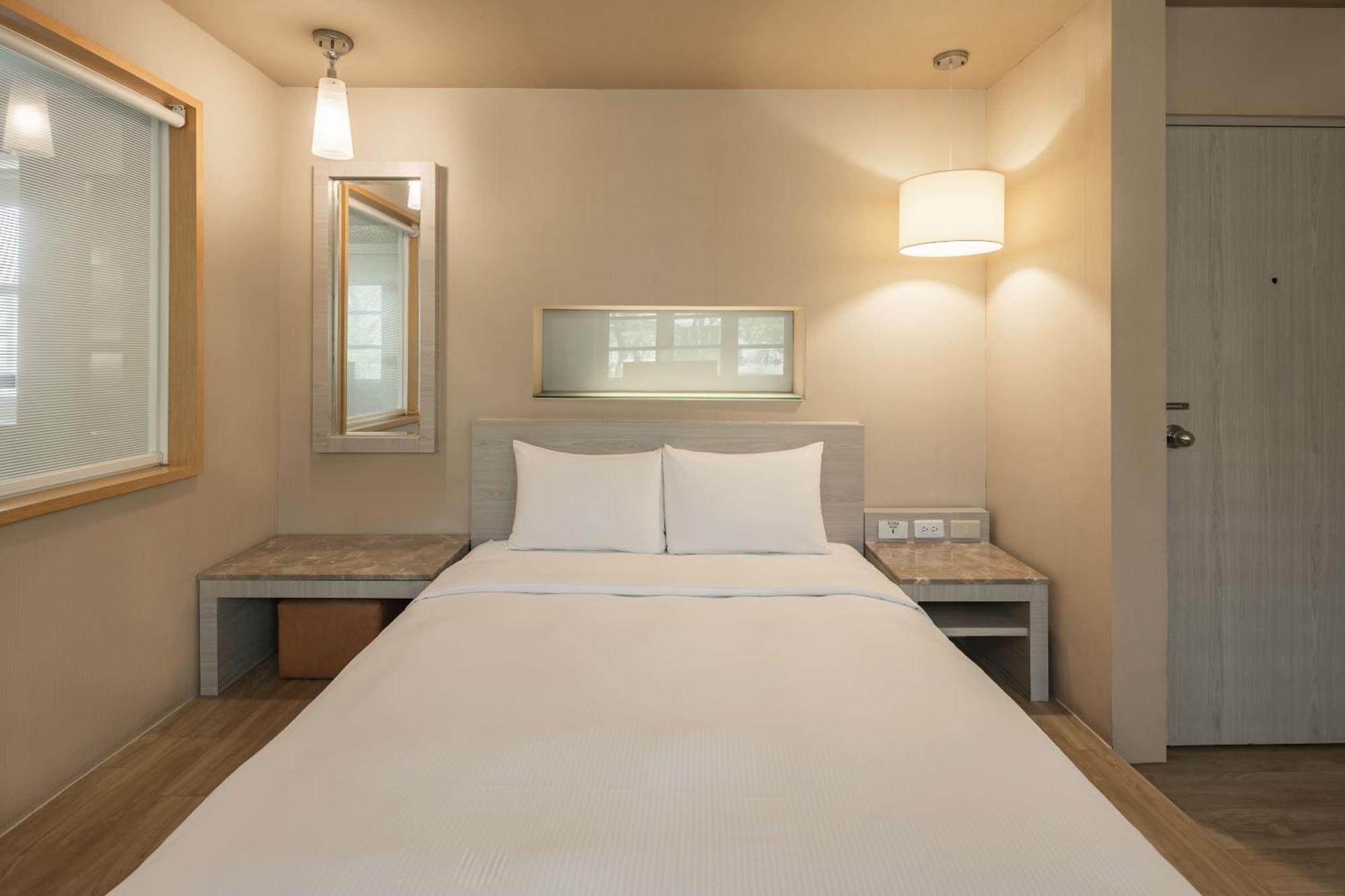 Kindness Hotel - Hanshen Гаосюн Номер фото